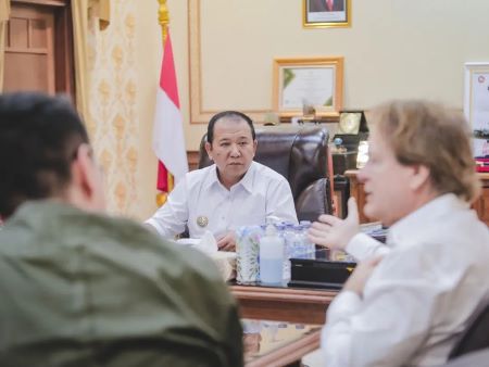 Bupati Jember Diskusikan Matang Rencana Bangun Pelabuhan Internasional di Puger